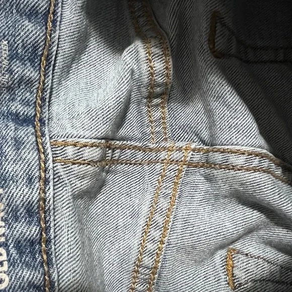 Old Navy Men's Slim Fit Gray Jeans - Picture 7 of 7